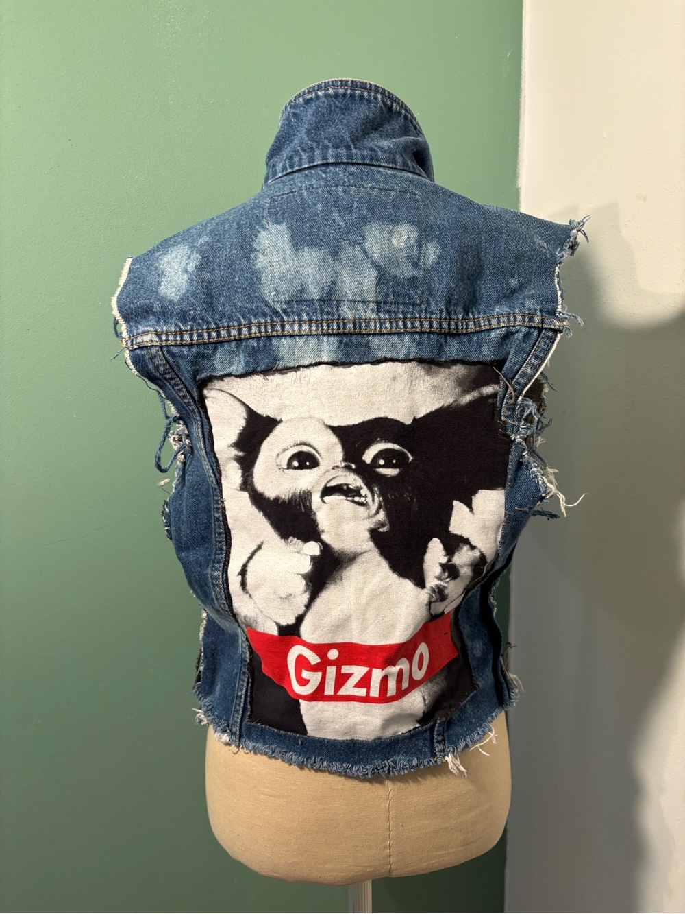 Vintage 1980’s Gizmo Gremlins Denim Patch Trucker Punk Vest